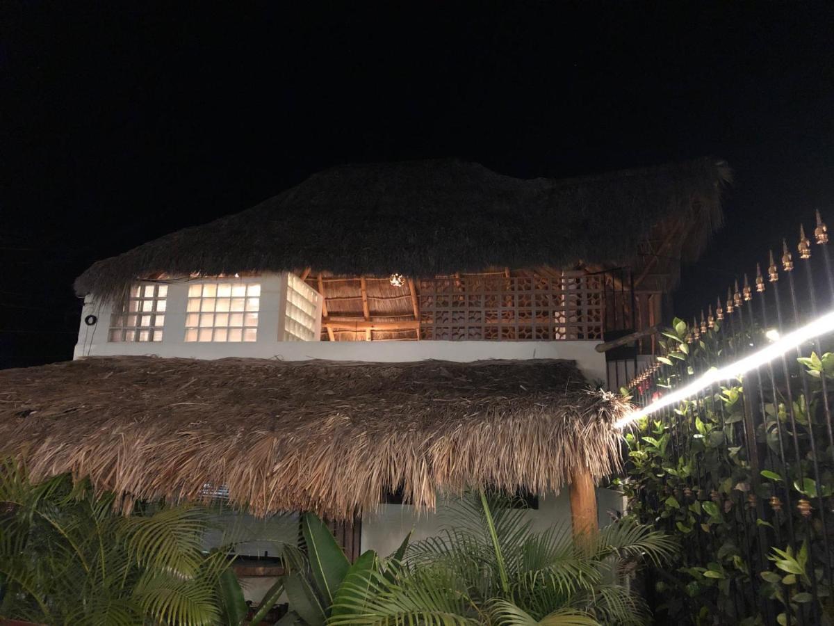 Aventura Pacifico Boutique Suites & Villas (Adults Only) Bucerías エクステリア 写真