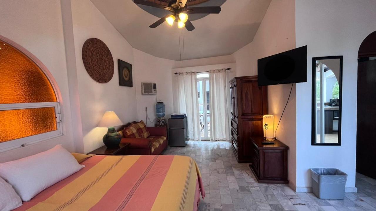 Aventura Pacifico Boutique Suites & Villas (Adults Only) Bucerías エクステリア 写真